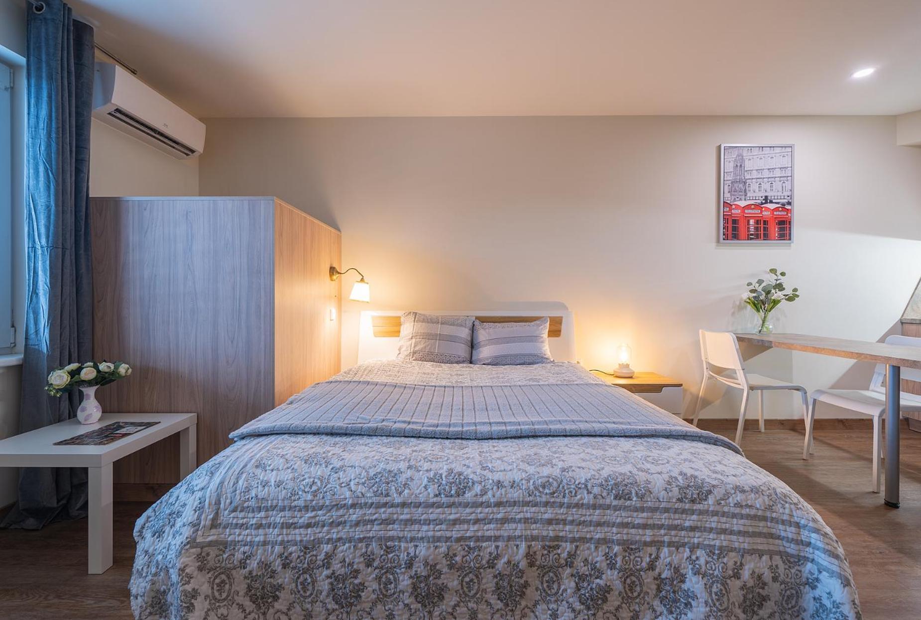 Gyneju Self Check-In Apartments VNO Szoba fotó