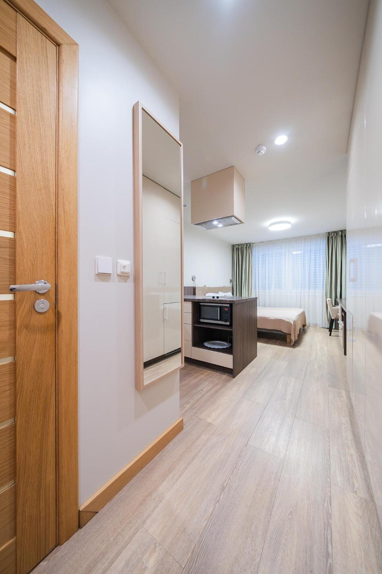 Gyneju Self Check-In Apartments VNO Kültér fotó